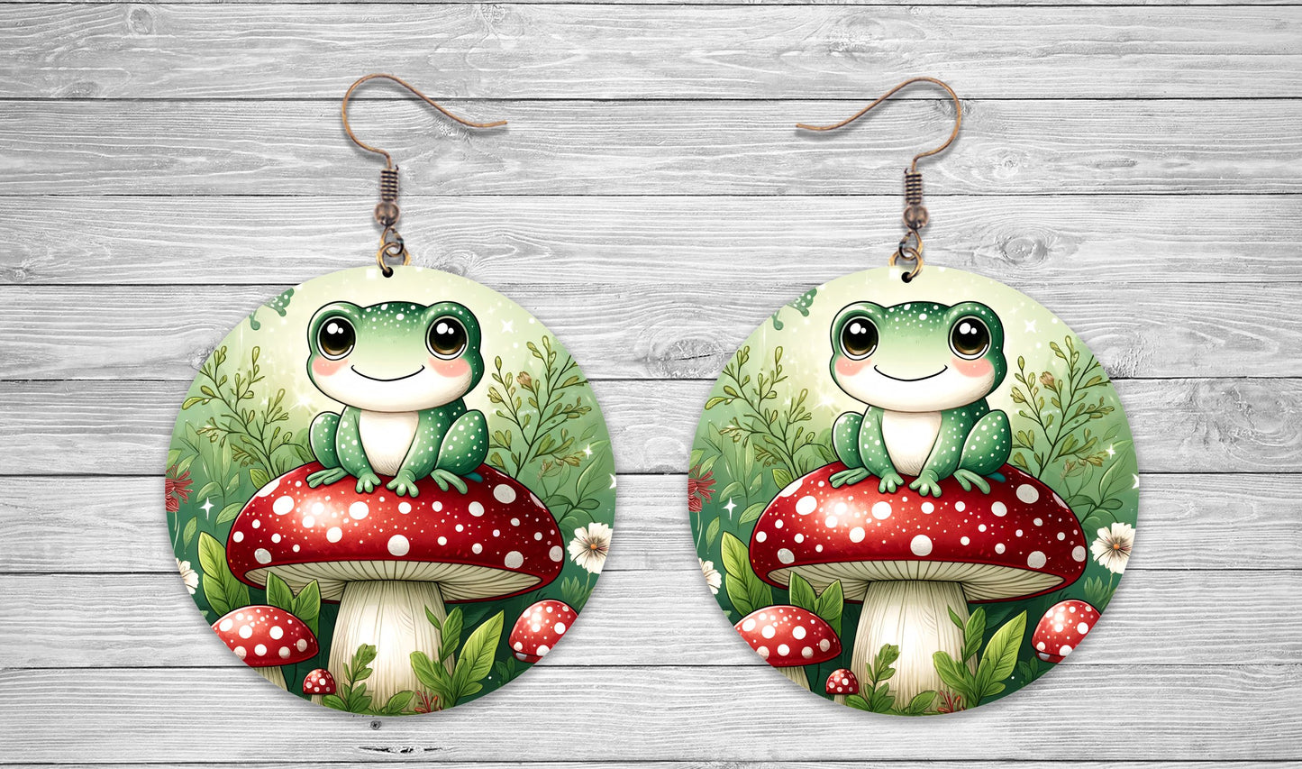SE - Frogs Sitting On  Mushrooms