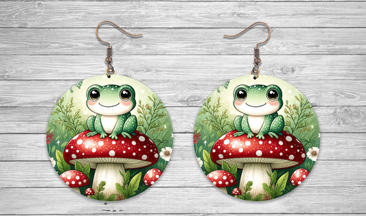 SE - Frogs Sitting On  Mushrooms